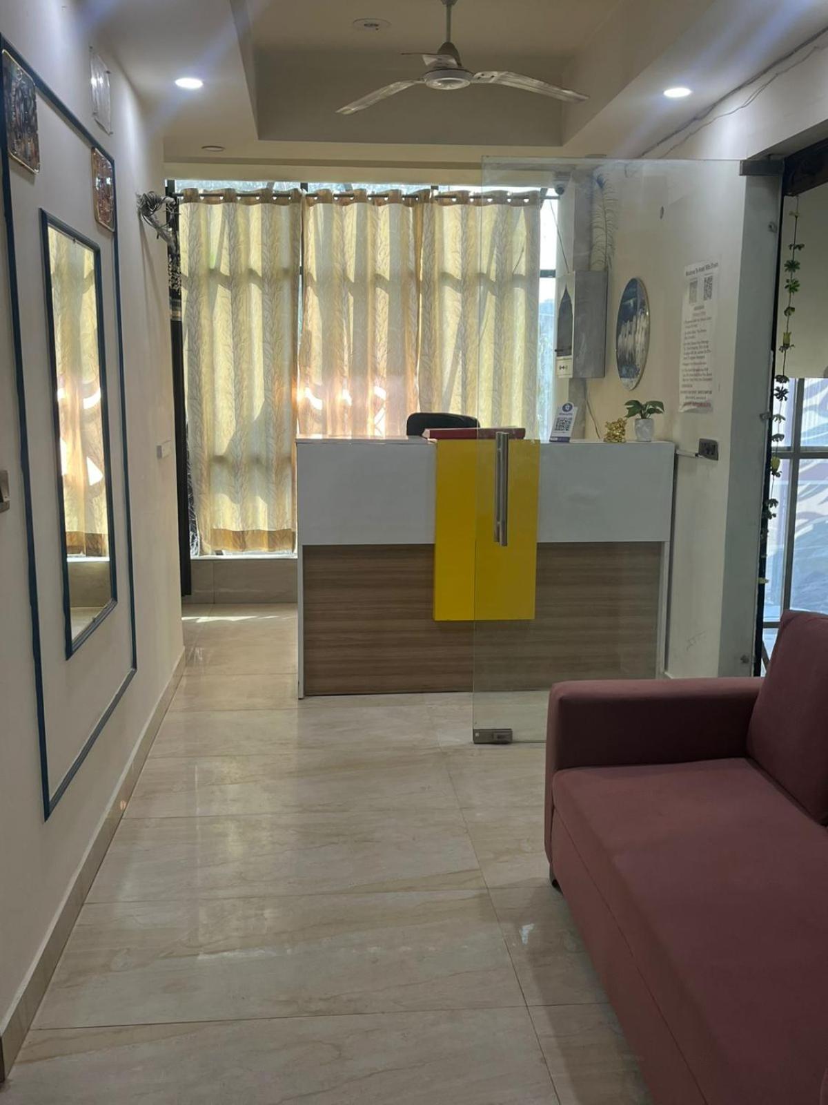 Hotel Neon Tower Νέο Δελχί Εξωτερικό φωτογραφία